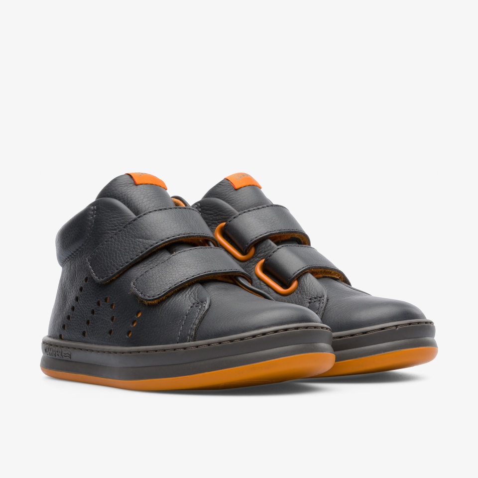 Botas Camper Runner Niña - Gris Oscuro | Camper Online + 7536UGMRW